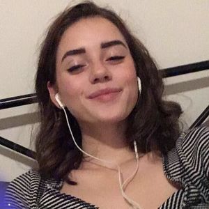 Meet your Posher, Alexandra